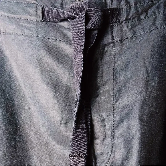 Vince Linen Blend Slouchy Utility Drawstring Shorts, Pockets, Size Small NWT - Picture 3 of 11